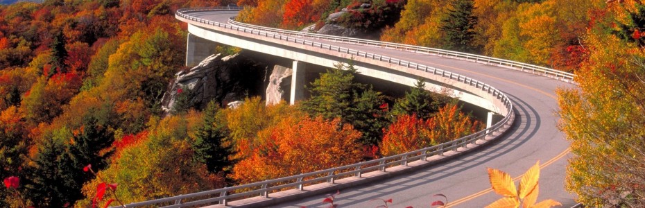 This is default featured slide 4 title